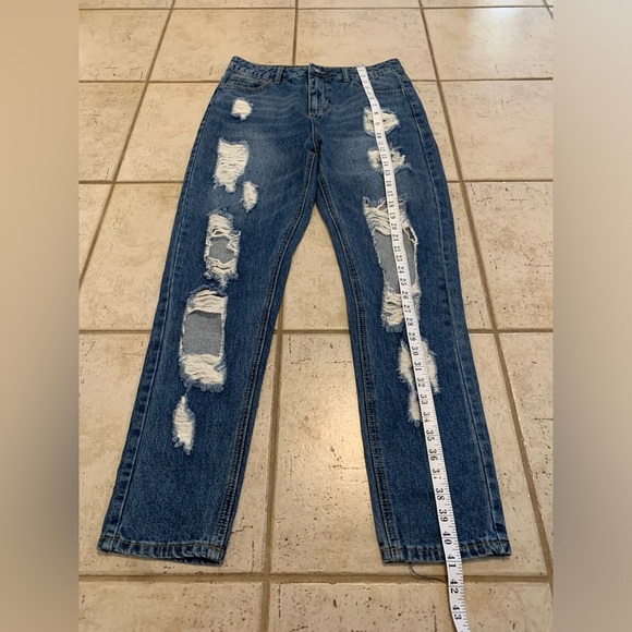 Fashion Nova Distressed Straight Leg Jeans - Women's Size XL - Picture 7 of 7